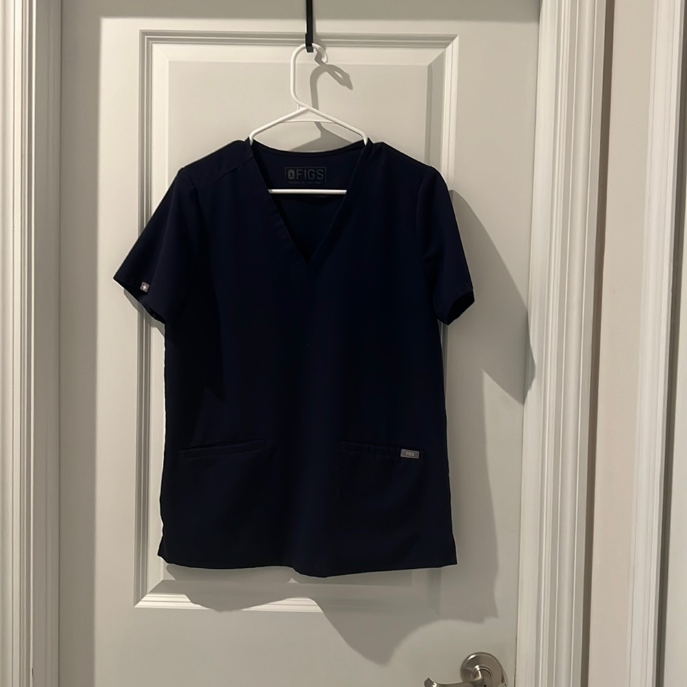 Figs Scrub Top